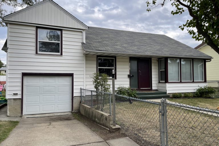 Alberta Affordable Financing house- renovation 2 story